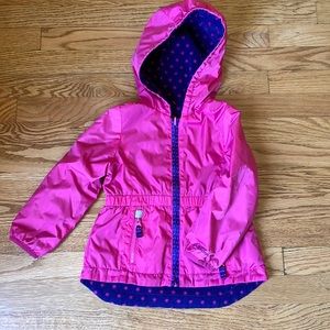 Little girls spring coat 3-4T. London Fog. Lightly lined. EUC!!